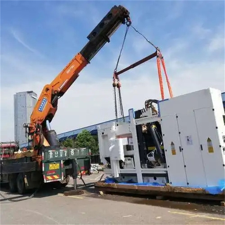 四更镇附近小吊车联系方式|8-16吨|本地及时服务