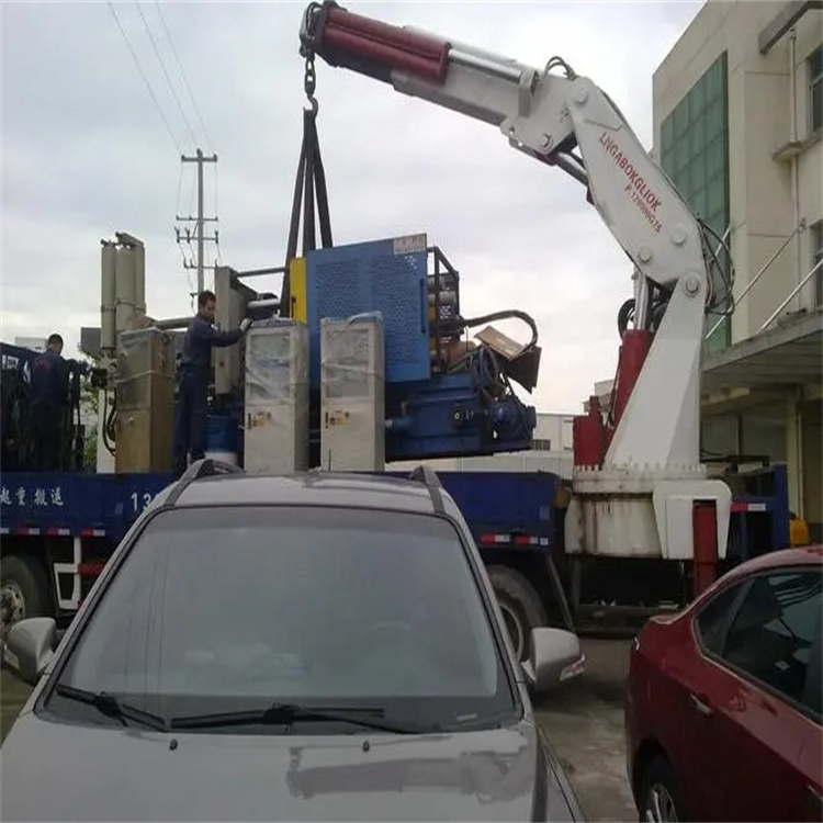 四更镇吊车救援小汽车怎么吊